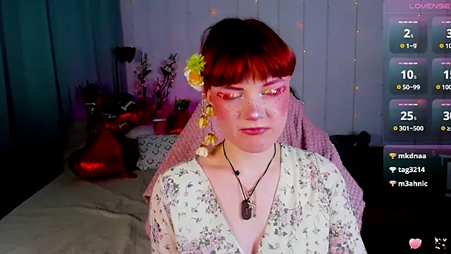 DreamyLuna online show from 02/05/25, 12:31