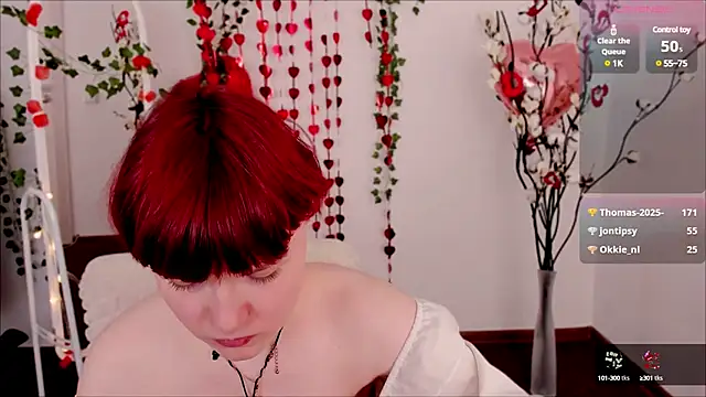 DreamyLuna online show from 02/12/25, 03:18