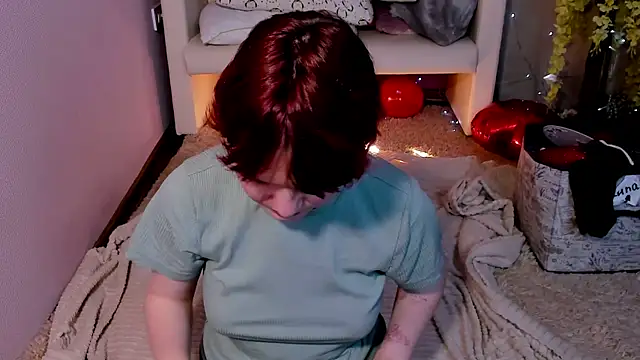 DreamyLuna online show from 02/22/25, 08:31