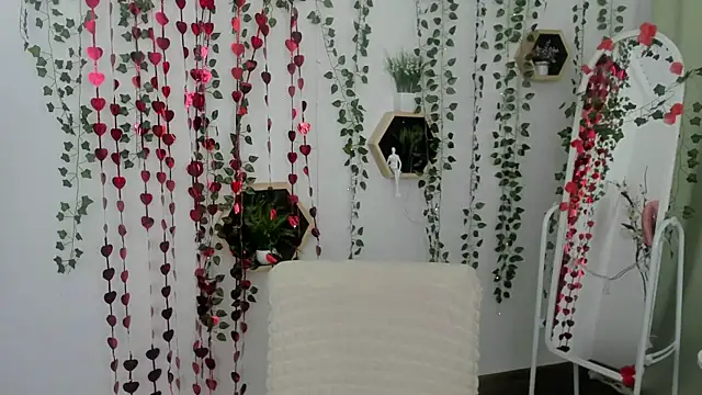 DreamyLuna online show from 03/08/25, 08:35