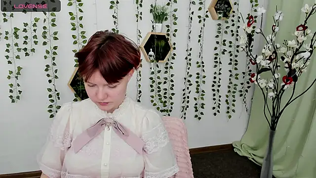 DreamyLuna online show from 03/20/25, 08:40