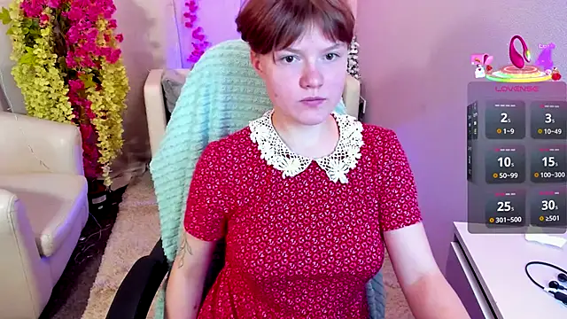 DreamyLuna online show from 09/14/25, 08:41