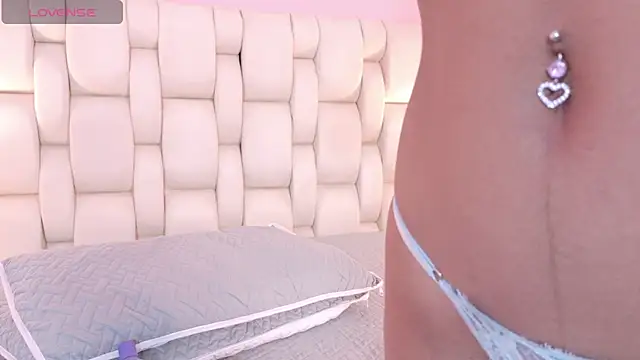 AmaraVelez online show from 02/05/25, 12:20