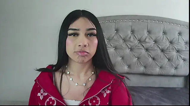 Nesuko kamado  online show from 11/03/25, 05:14