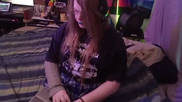 AshThaSissy online show from 10/28/25, 12:41