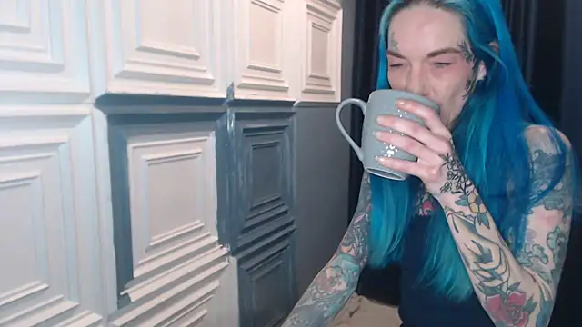 Snapshot of RavenryderUK chatting on 03/13/26, 10:05 RavenryderUK online show from 03/13/26, 10:05