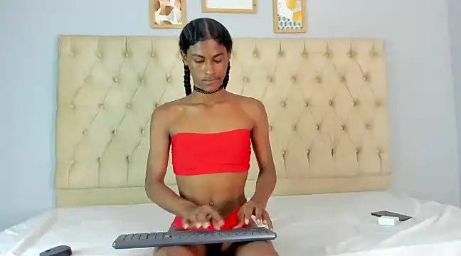 Snapshot of angelica_sexy1 chatting on 12/29/24, 09:41 angelica sexy1 online show from 12/29/24, 09:41