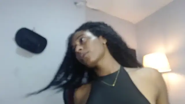 Snapshot of angelica_sexy1 chatting on 10/30/25, 08:20 angelica sexy1 online show from 10/30/25, 08:20