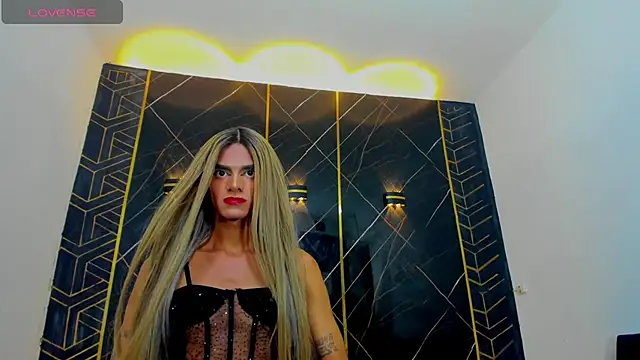 Isabella stanford2 online show from 02/20/25, 11:32