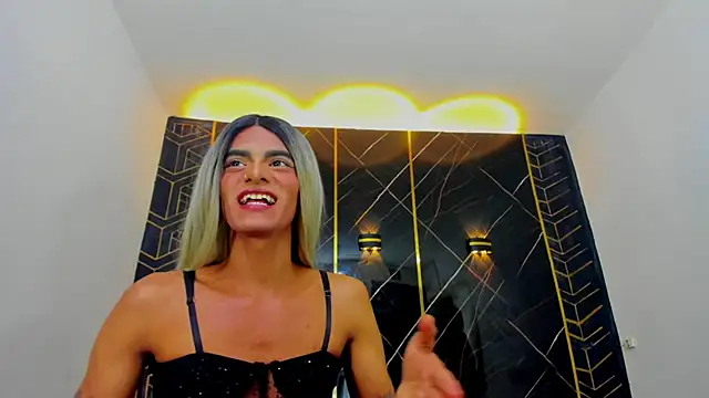 Isabella stanford2 online show from 02/23/25, 11:58