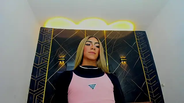 Isabella stanford2 online show from 02/25/25, 04:42