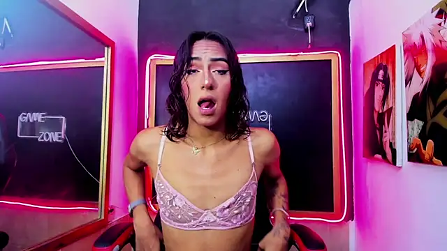 Snapshot of Isabella_stanford2 chatting on 11/07/25, 09:26 Isabella stanford2 online show from 11/07/25, 09:26