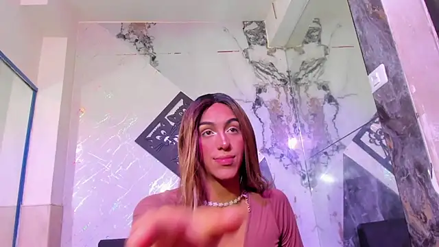 Snapshot of Isabella_stanford2 chatting on 03/31/26, 05:30 Isabella stanford2 online show from 03/31/26, 05:30