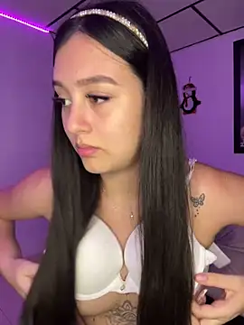 kanne mia online show from 03/17/25, 01:14