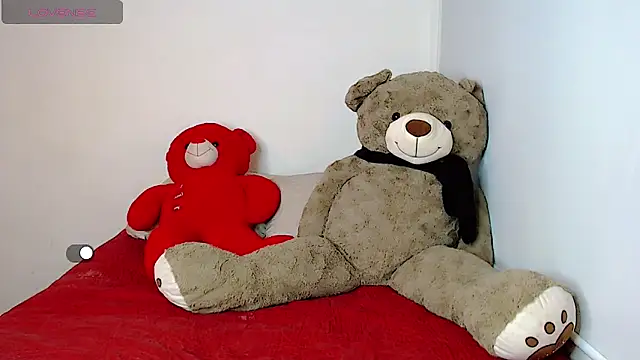 Snapshot of SamanthaaSmitt chatting on 01/09/25, 06:36 SamanthaaSmitt online show from 01/09/25, 06:36