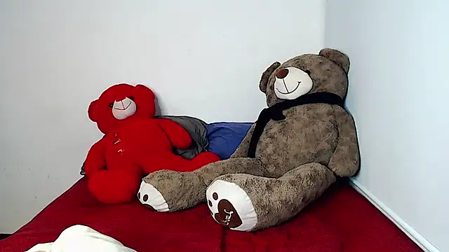 Snapshot of SamanthaaSmitt chatting on 02/05/25, 03:45 SamanthaaSmitt online show from 02/05/25, 03:45