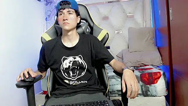 johnny cagee online show from 10/12/25, 05:17