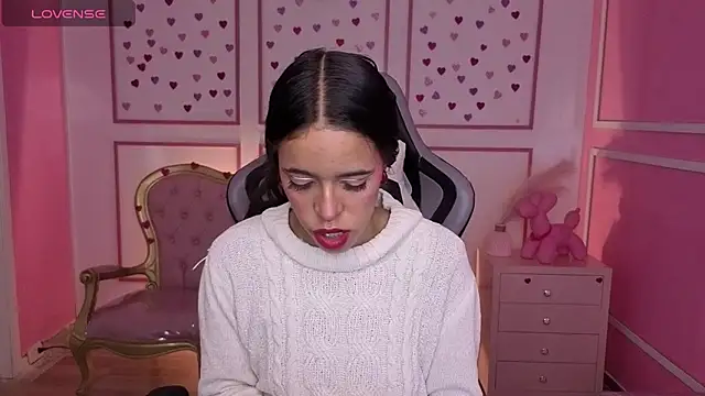 stephania t online show from 11/13/25, 11:53