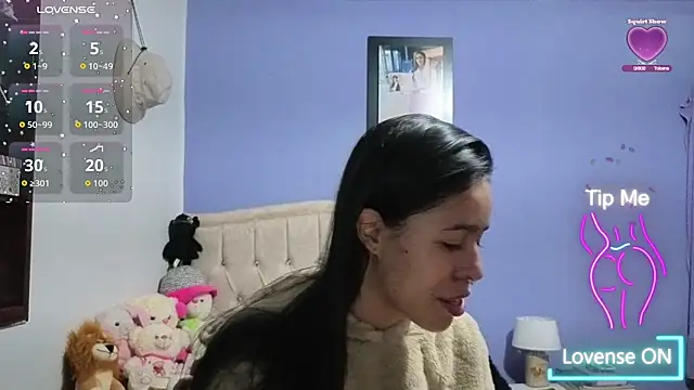 Snapshot of stephania_t chatting on 07/15/26, 02:44 stephania t online show from 07/15/26, 02:44