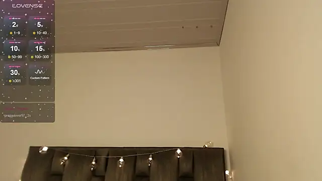 julz 03 online show from 12/16/24, 08:58