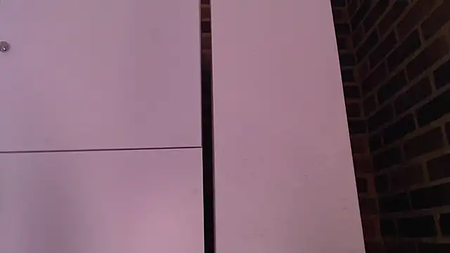 julz 03 online show from 10/27/25, 08:24