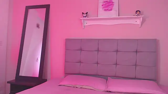 Snapshot of julz_03 chatting on 02/04/26, 10:15 julz 03 online show from 02/04/26, 10:15