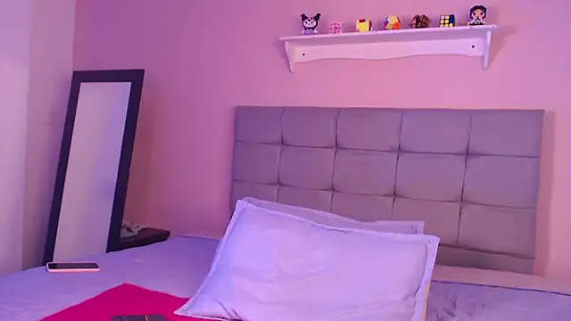 Snapshot of julz_03 chatting on 02/08/26, 04:49 julz 03 online show from 02/08/26, 04:49