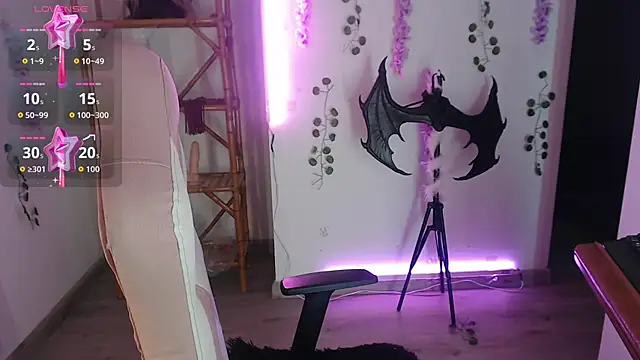 Snapshot of Gaby_Tailor chatting on 03/19/26, 12:03 Gaby Tailor online show from 03/19/26, 12:03