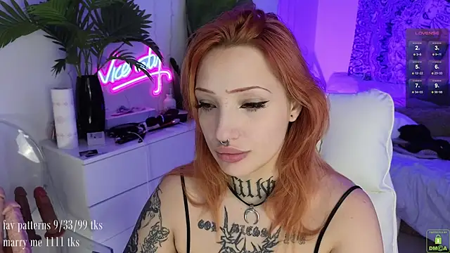 violetviolator online show from 09/17/25, 04:36