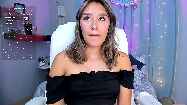  Sophie  miller online show from 05/13/26, 08:27