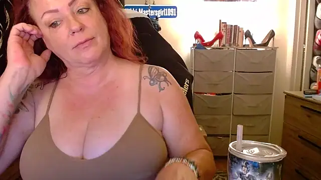 Nikkimastersgirl1091 online show from 10/22/25, 10:37