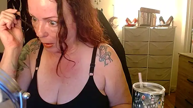 Nikkimastersgirl1091 online show from 02/16/26, 02:35