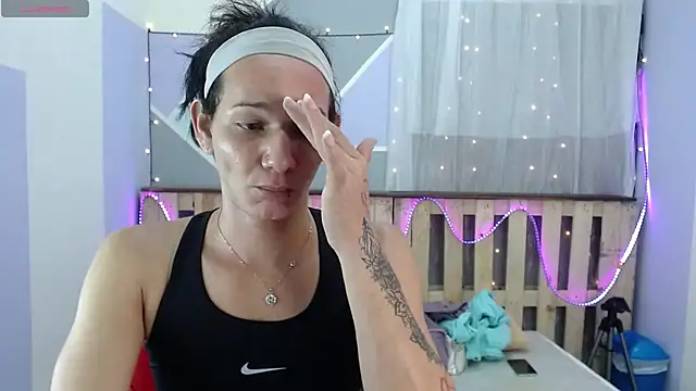 Michellcockxxx online show from 02/06/25, 05:46