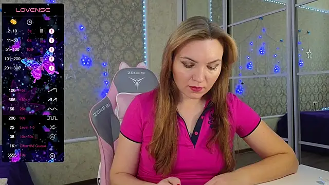 -DIVORA- online show from 02/10/25, 08:53