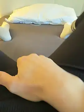 Snapshot of SportyAss00 chatting on 03/29/26, 07:41 SportyAss00 online show from 03/29/26, 07:41