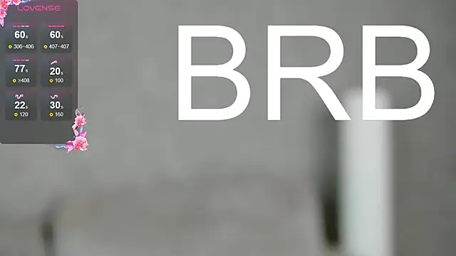 Snapshot of Michelle_Blond chatting on 01/05/25, 11:15 Michelle Blond online show from 01/05/25, 11:15