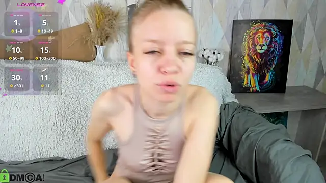 Snapshot of Michelle_Blond chatting on 09/21/25, 07:10 Michelle Blond online show from 09/21/25, 07:10