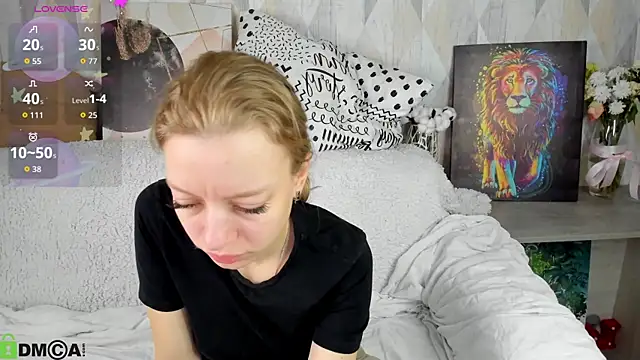 Snapshot of Michelle_Blond chatting on 09/29/25, 06:51 Michelle Blond online show from 09/29/25, 06:51