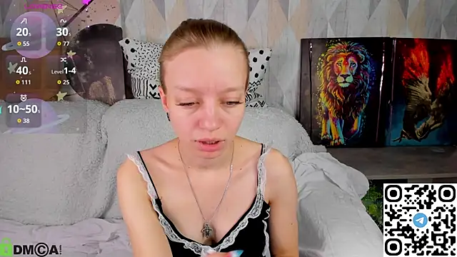 Snapshot of Michelle_Blond chatting on 10/16/25, 07:53 Michelle Blond online show from 10/16/25, 07:53