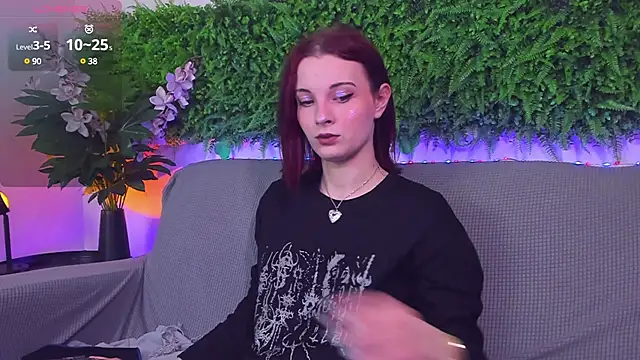 AprilAvery online show from 03/20/25, 03:58