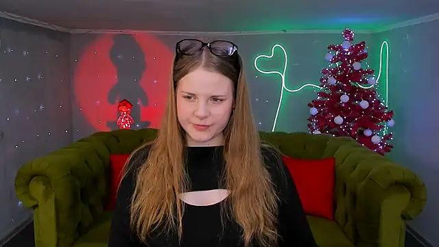 holy kitty online show from 01/25/25, 05:18