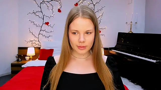 holy kitty online show from 03/07/25, 06:13