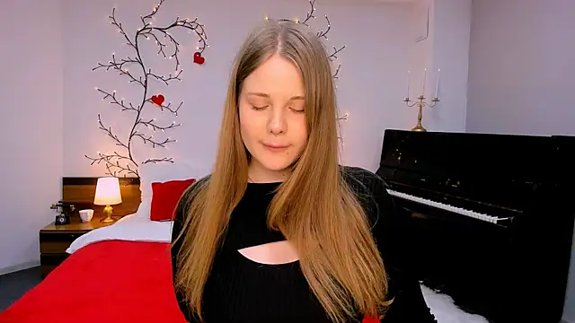 holy kitty online show from 03/10/25, 03:01