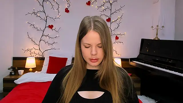 holy kitty online show from 03/20/25, 06:08