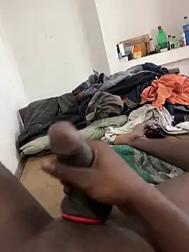 tamil000000 online show from 02/11/25, 08:48