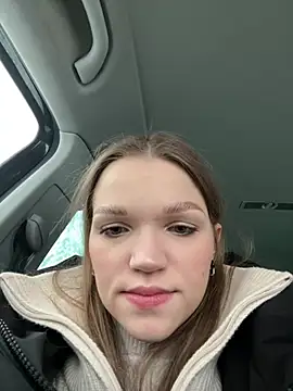 KitteCat online show from 12/16/24, 08:52