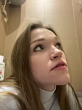 KitteCat online show from 12/17/24, 03:28