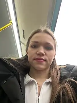 KitteCat online show from 12/26/24, 08:39