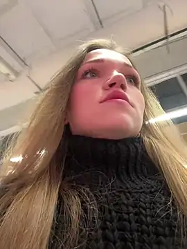 KitteCat online show from 12/29/24, 09:50