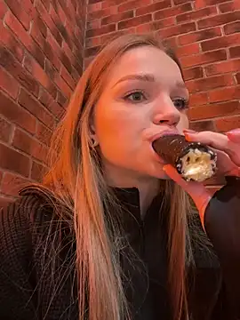 KitteCat online show from 01/07/25, 12:41